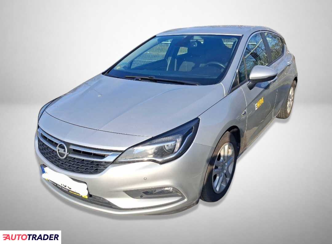 Opel Astra 2019 1.4 123 KM