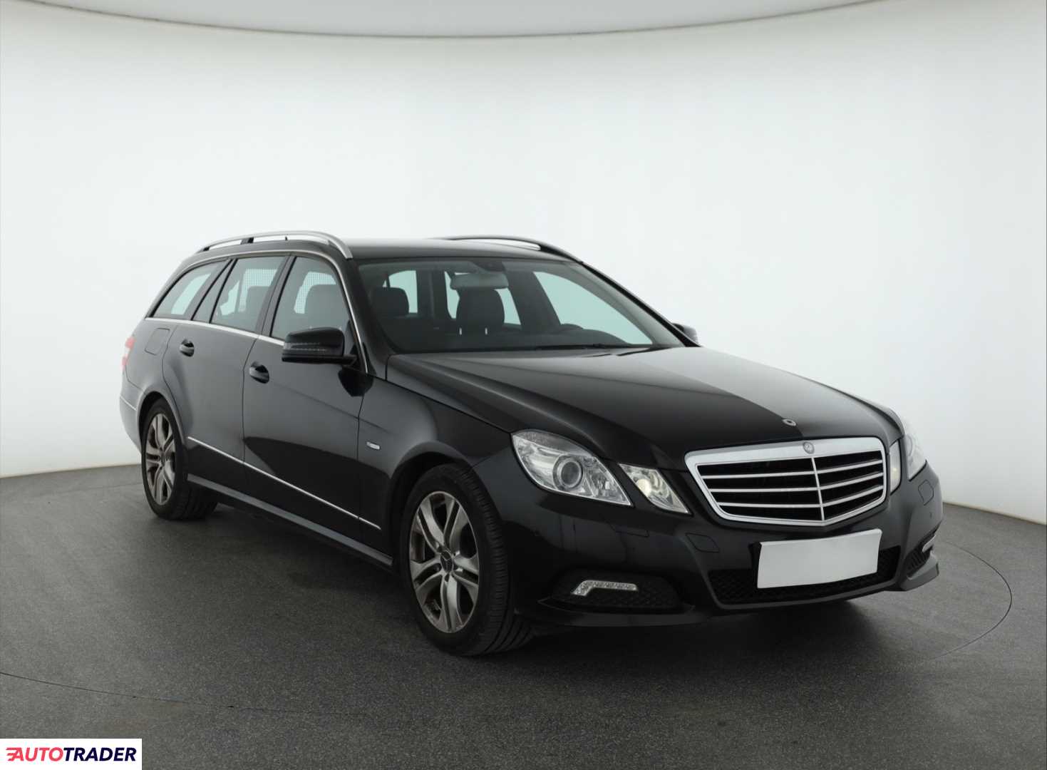 Mercedes E-klasa 2010 1.8 181 KM