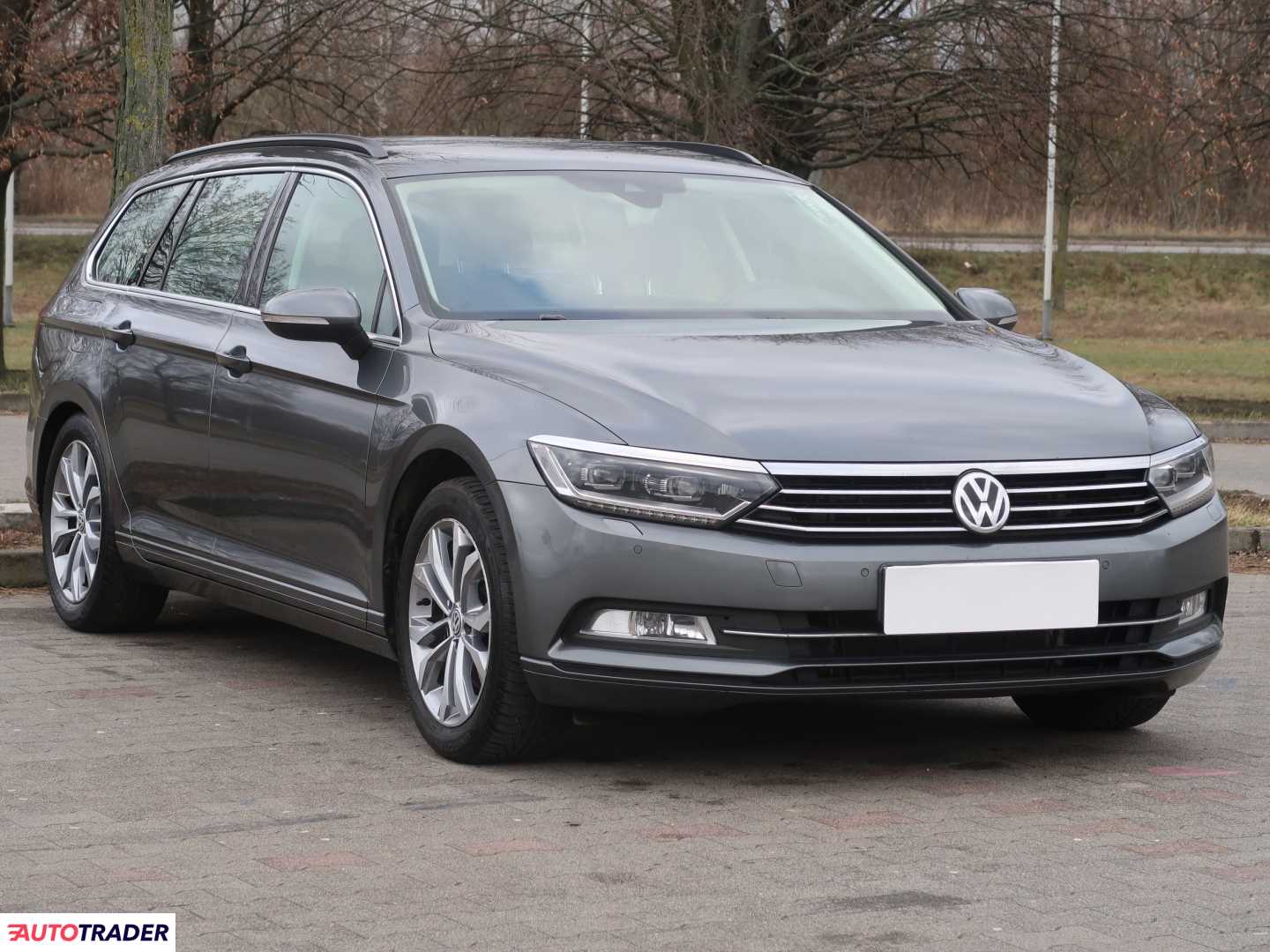 Volkswagen Passat 1.8 177 KM 2015r. (Piaseczno)