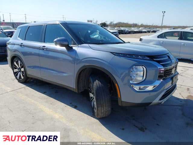 Mitsubishi Outlander 2025 2