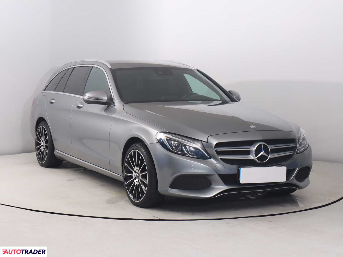 Mercedes C-klasa 2015 1.6 134 KM