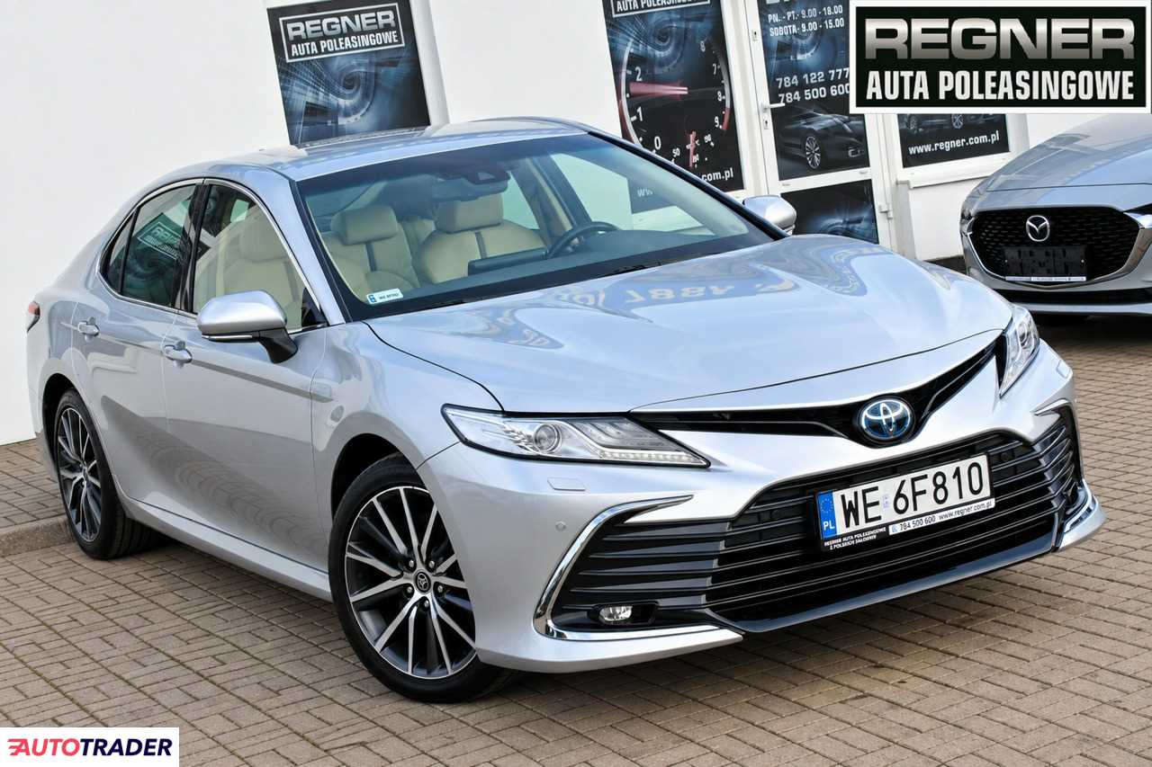 Toyota Camry 2022 2.5 218 KM