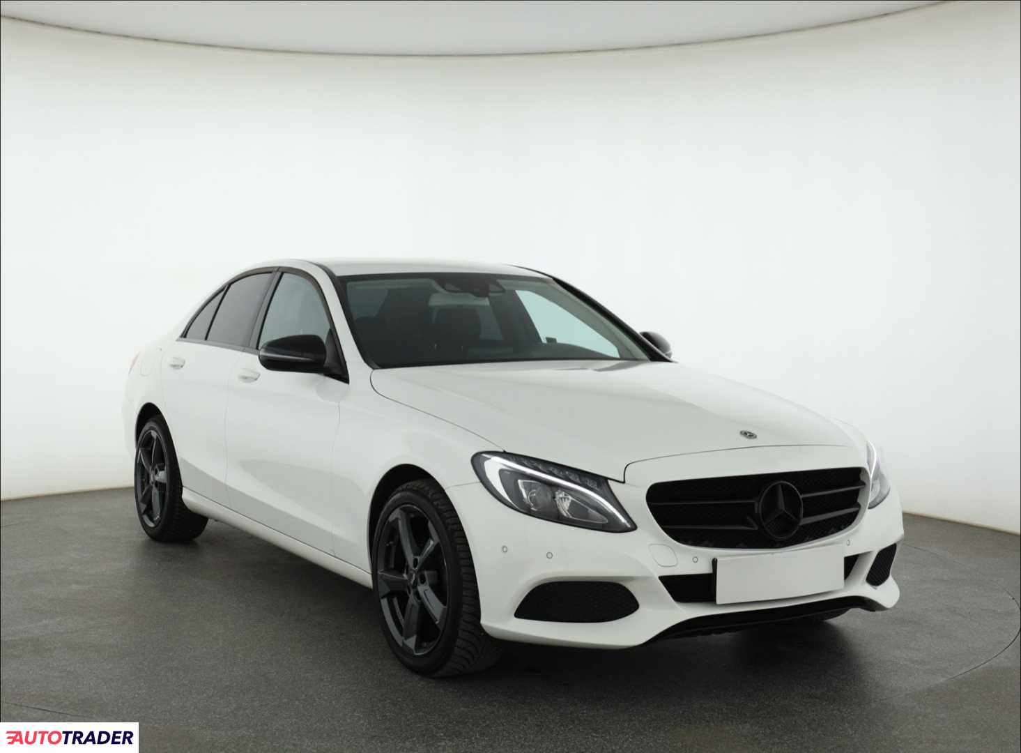 Mercedes C-klasa 2018 1.6 154 KM