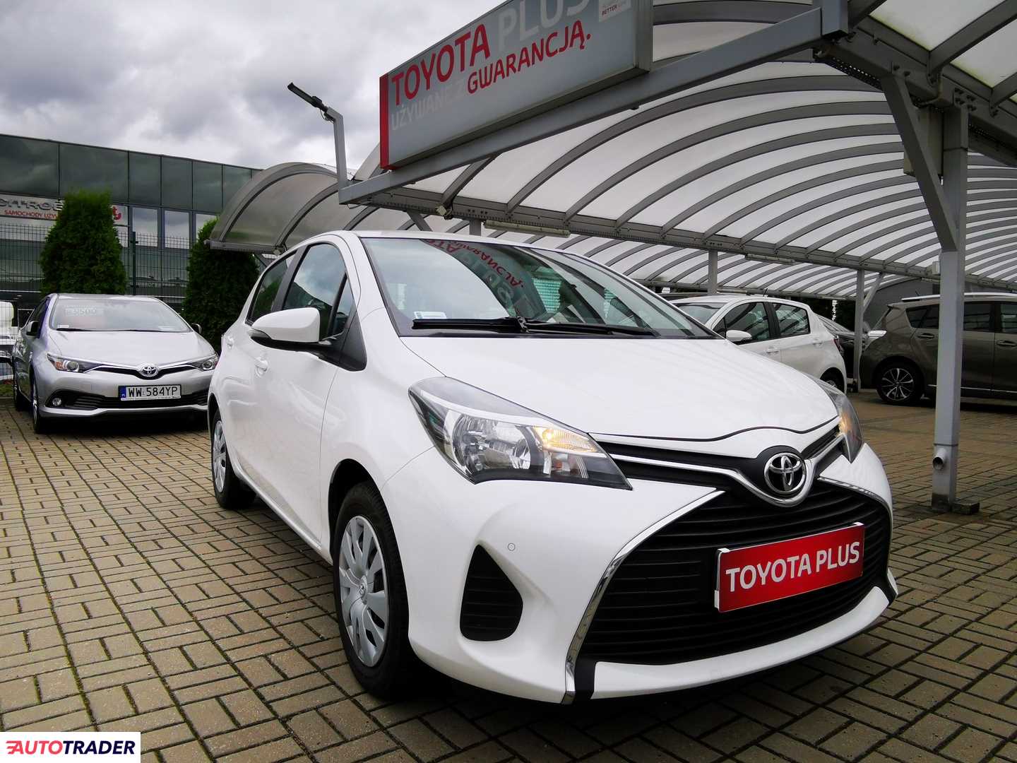 Toyota Yaris 2016 1.3 99 KM Toyota Yaris 2016 1.3 99 KM
