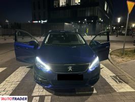 Peugeot 308 2018 1.2 110 KM