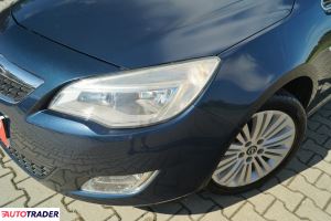 Opel Astra 2011 1.7 125 KM