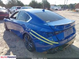 Lexus IS 2022 3