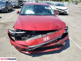 Hyundai Elantra 2025 2