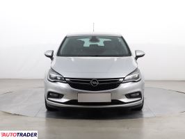 Opel Astra 2018 1.4 123 KM