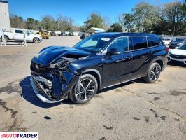 Toyota Highlander - zobacz ofertę