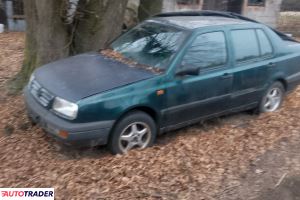 Volkswagen Vento 1996 1.9 90 KM