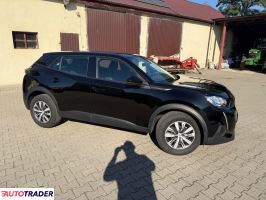 Peugeot 2008 2022 1.2 101 KM