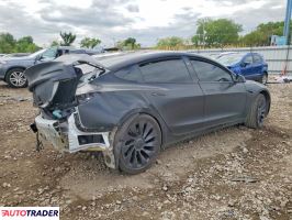 Tesla Model 3 2024