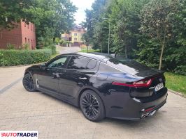 Kia Stinger 2018 2.0 255 KM