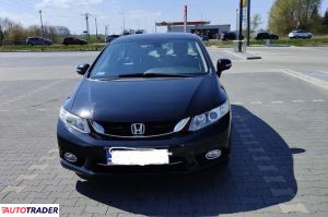 Honda Civic 2014 1.8 142 KM Honda Civic 2014 1.8 142 KM