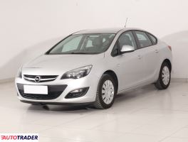 Opel Astra 2018 1.6 108 KM