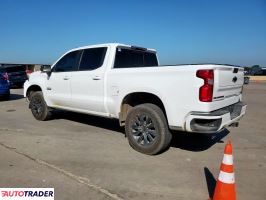 Chevrolet Silverado 2021 3
