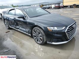 Audi A8 2021 4