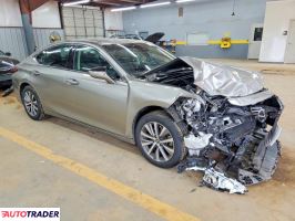 Lexus ES 2020 3
