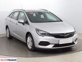 Opel Astra 2020 1.2 143 KM