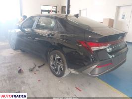 Hyundai Elantra 2025 2