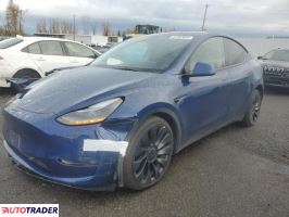 Tesla Model Y 2022