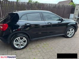 Mercedes GLA 2018 2 211 KM Mercedes GLA 2018 2 211 KM