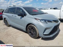 Toyota Sienna - zobacz ofertę