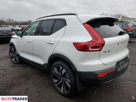 Volvo XC40 2024 2