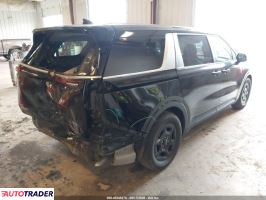 Kia Carnival 2025 3