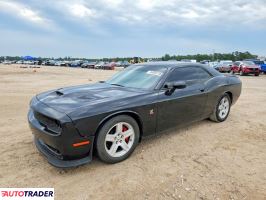 Dodge Challenger 2020 6