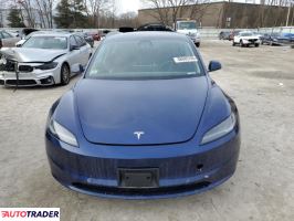 Tesla Model 3 2024