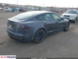 Tesla Model S 2022