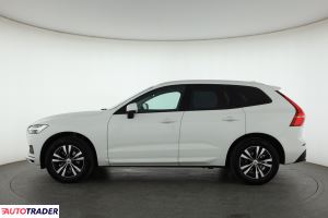 Volvo XC60 2019 2.0 187 KM