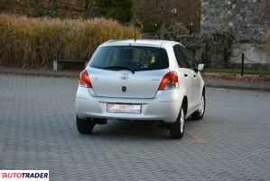 Toyota Yaris 2009 1.0 69 KM