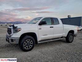 Toyota Tundra 2021 5