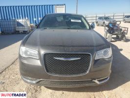 Chrysler 300C 2019 3