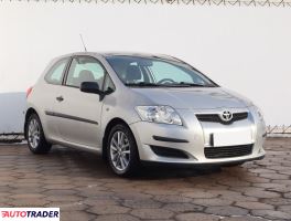 Toyota Auris 2007 1.4 95 KM