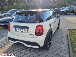 Mini Cooper S 2021 2.0 178 KM