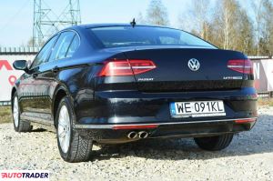 Volkswagen Passat 2015 2 190 KM