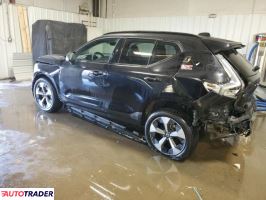 Volvo XC40 2024 2