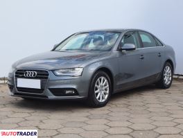 Audi A4 2012 2.0 207 KM