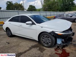 Hyundai Elantra 2024 2