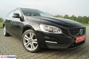 Volvo V60 2016 2.0 150 KM