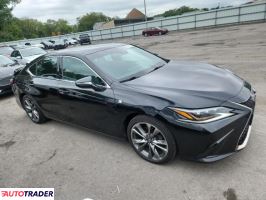 Lexus ES 2019 3
