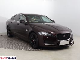 Jaguar XF - zobacz ofertę