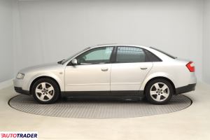 Audi A4 2002 1.6 100 KM