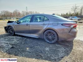 Toyota Camry 2023 3
