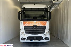 Mercedes Actros