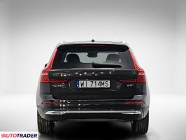 Volvo XC60 2022 2.0 250 KM